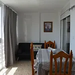 Provima Anis *